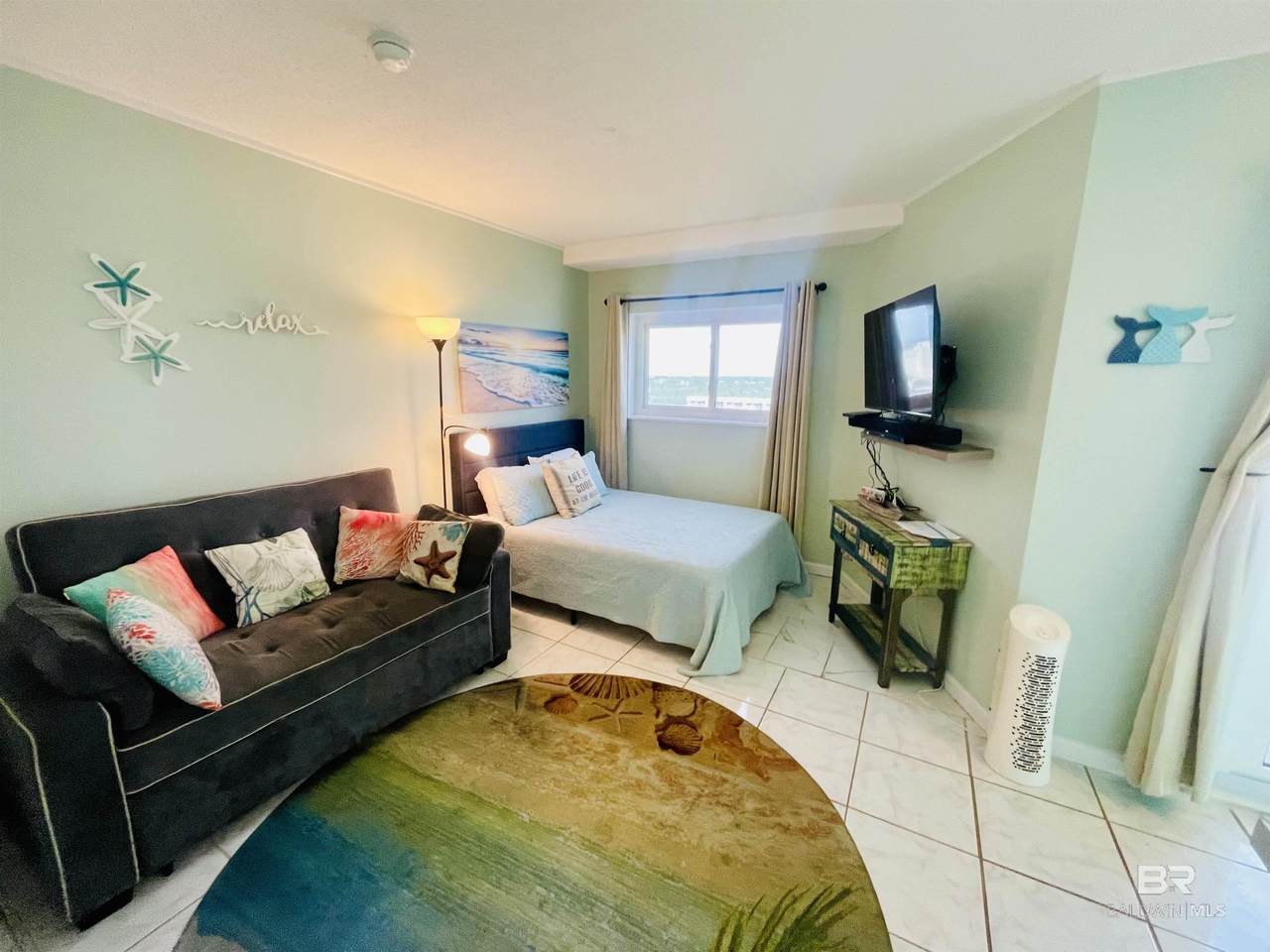 375 Plantation Road - Photo 1