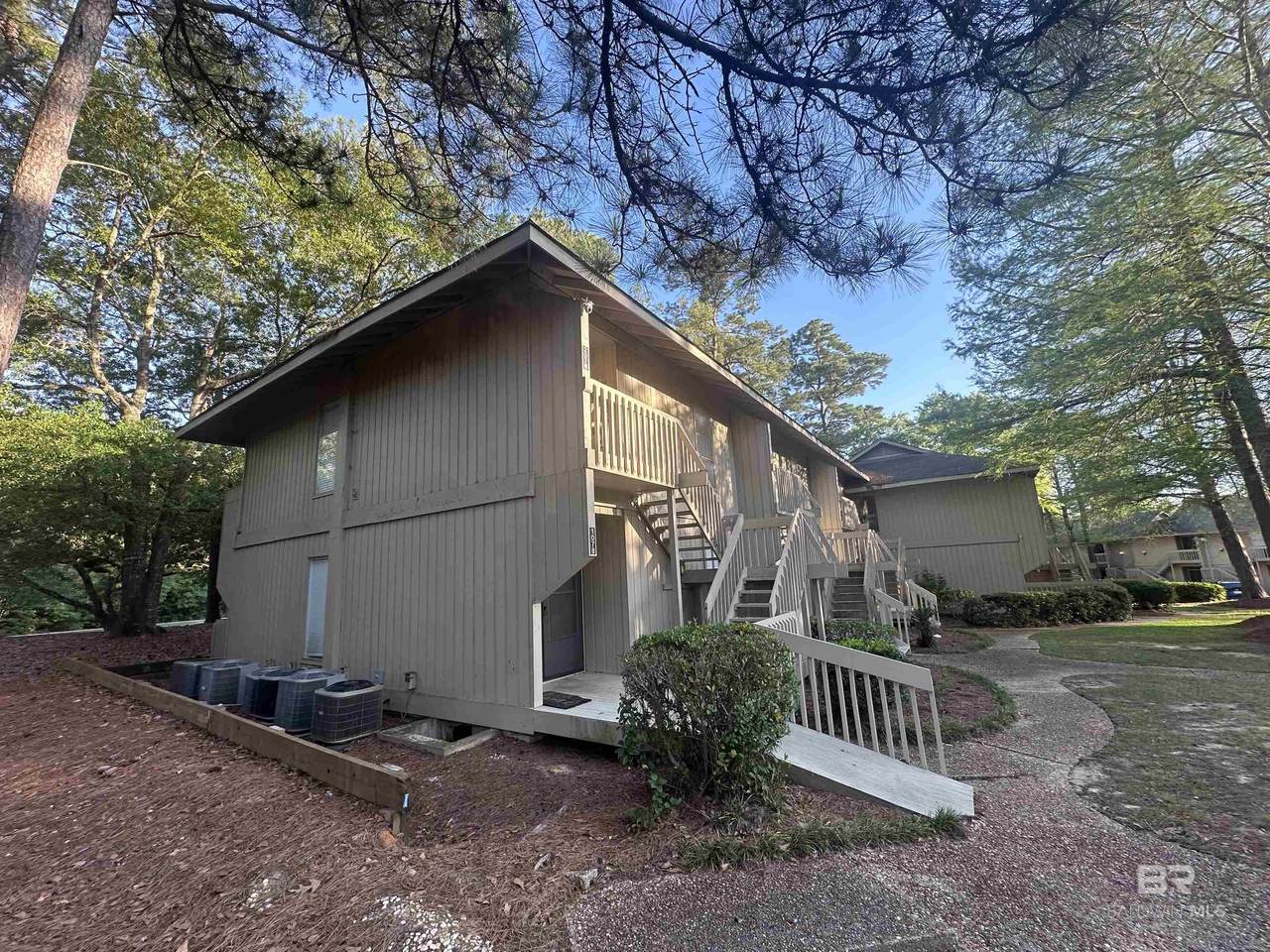 1078 Sea Cliff North - Photo 1