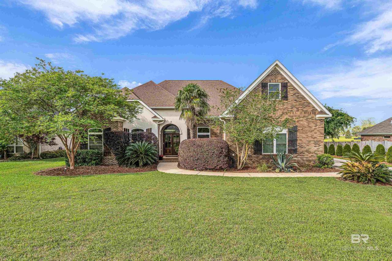 25825 Ravenwood Circle - Photo 1