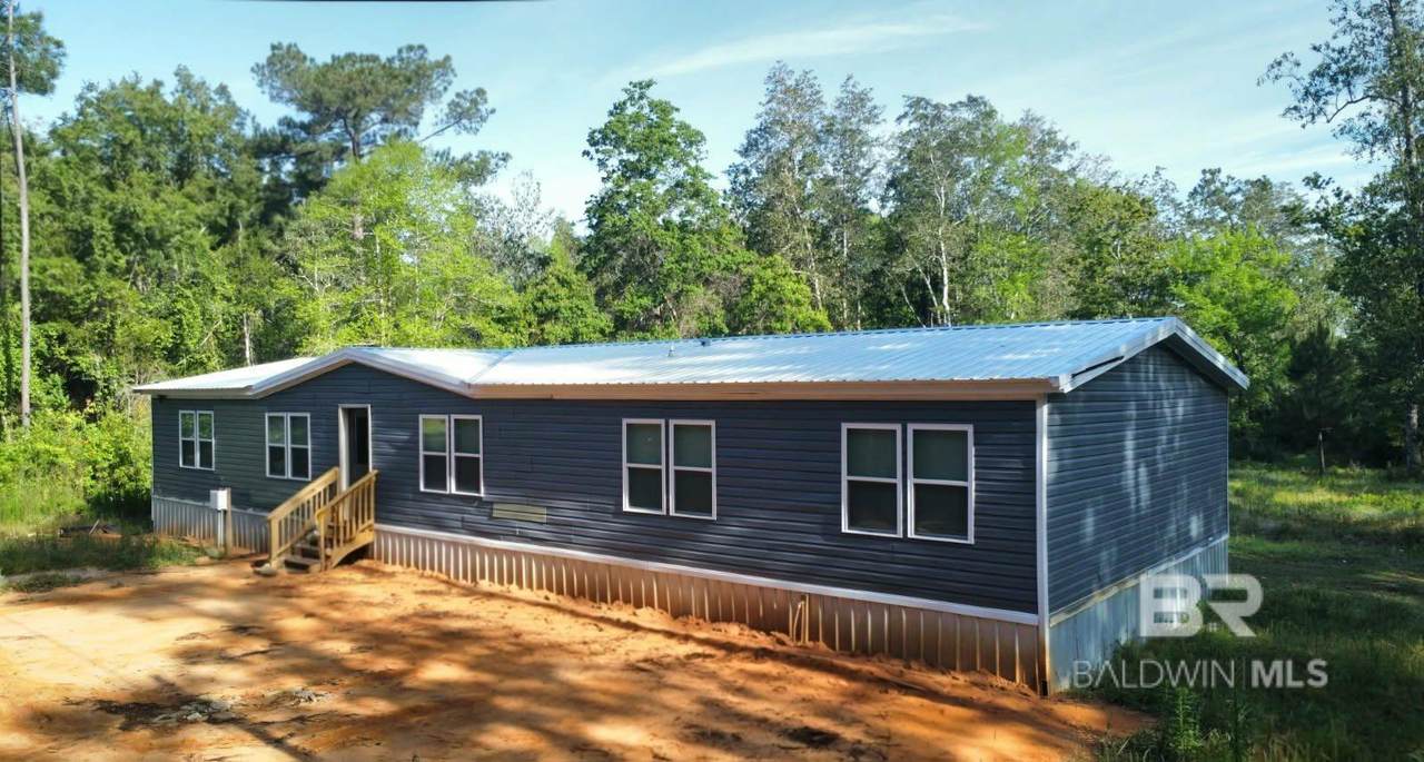 17261 County Road 9 - Photo 1