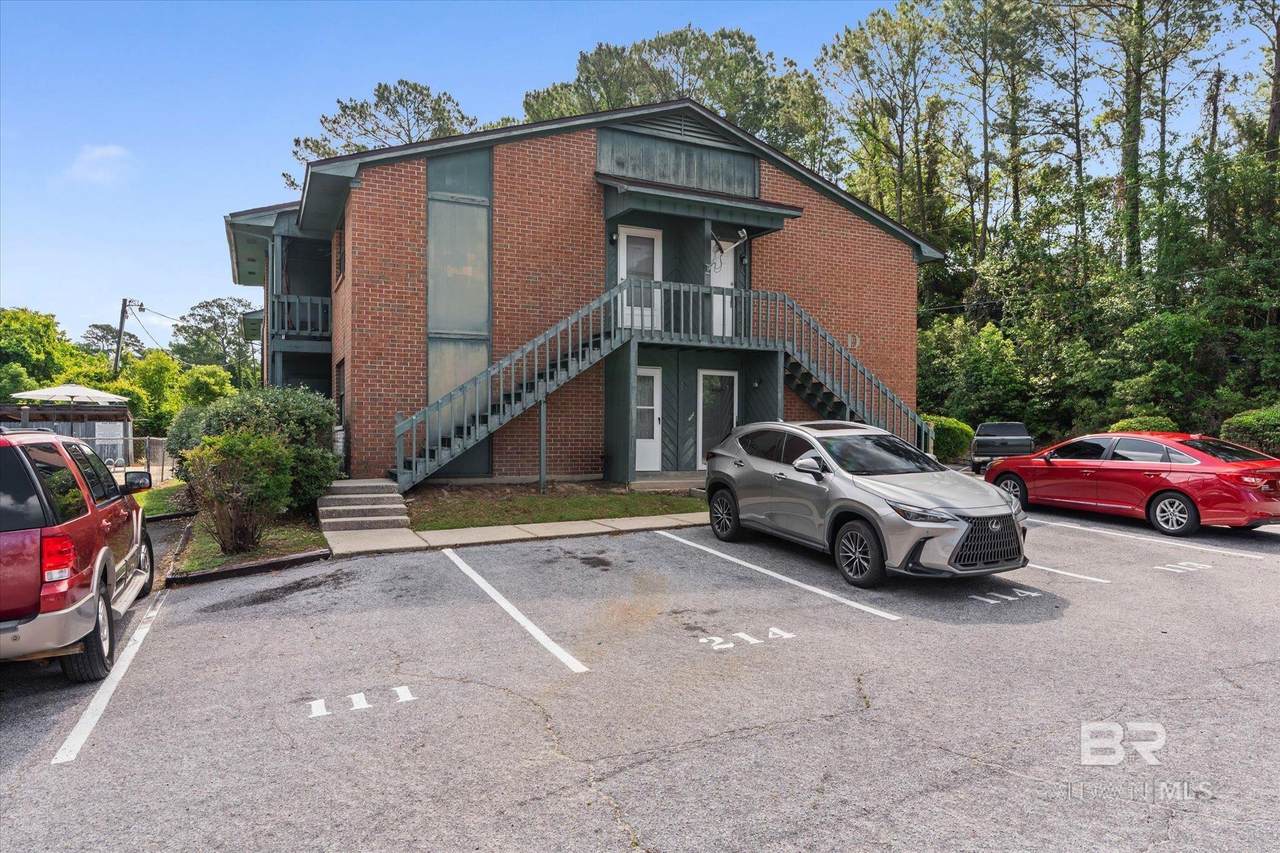 500 Grant Street - Photo 1