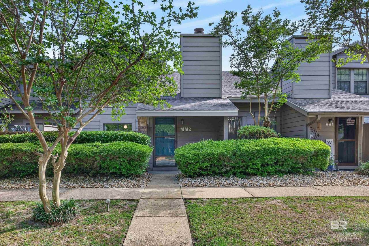 389 Clubhouse Drive - Photo 1