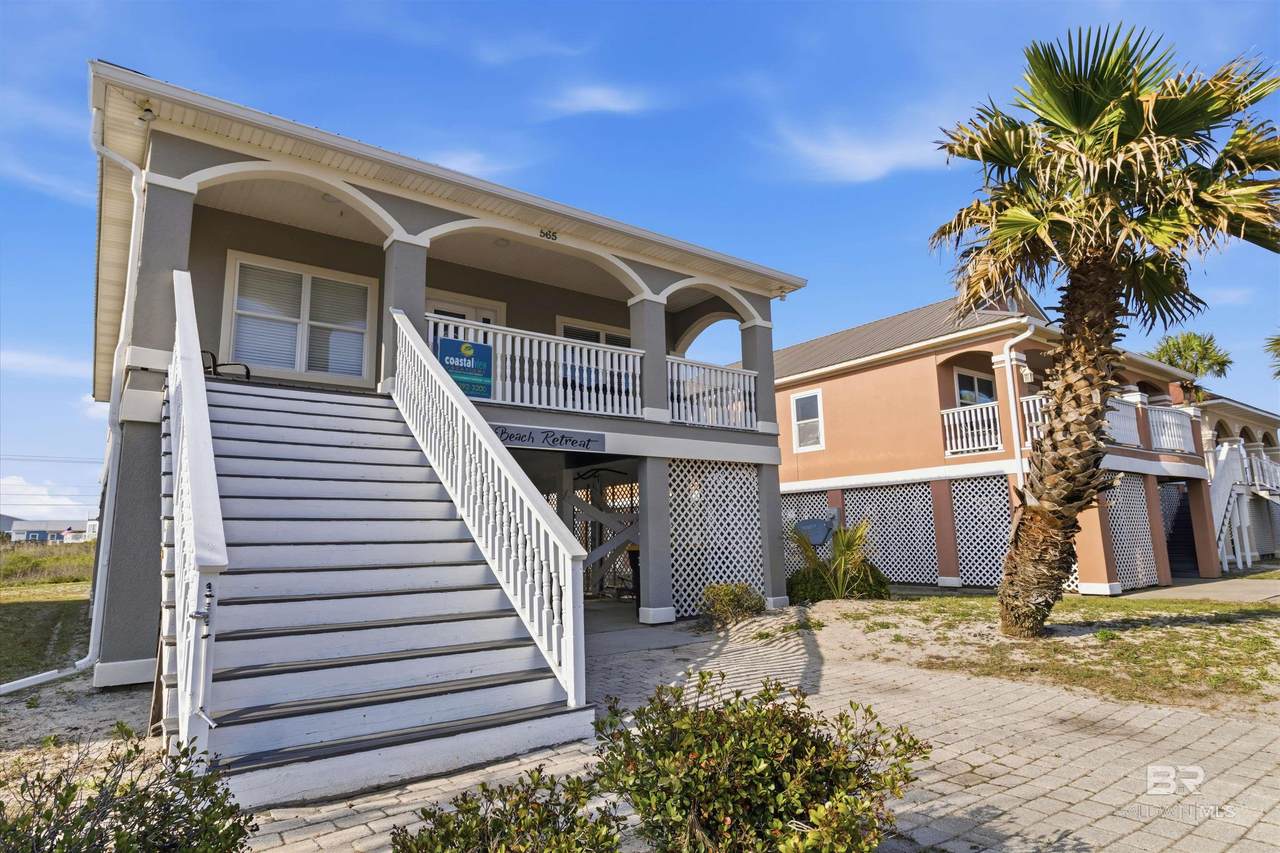 565 Harbor Light Circle - Photo 1