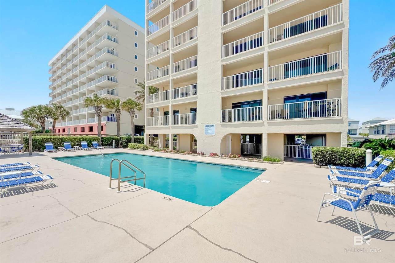 1109 Beach Boulevard - Photo 1