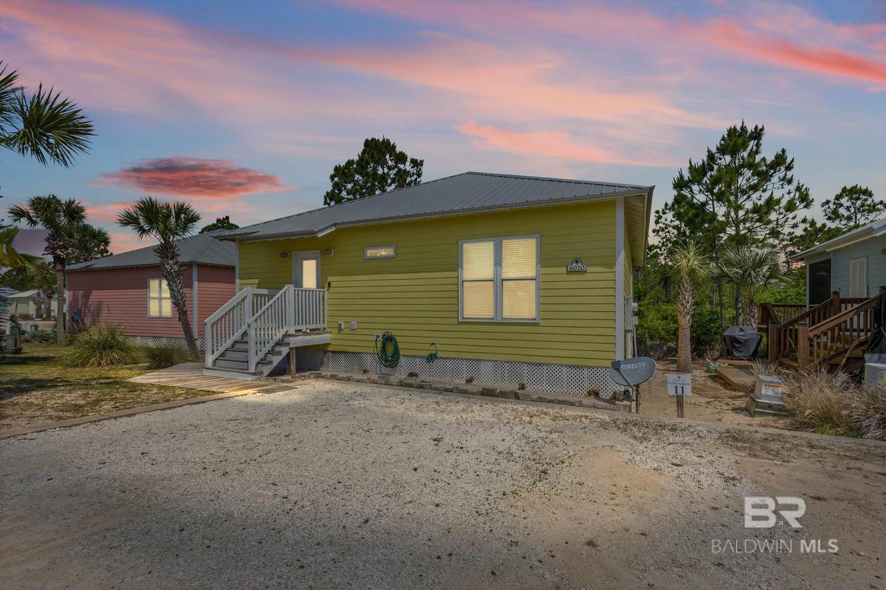 5781 State Highway 180 - Photo 1