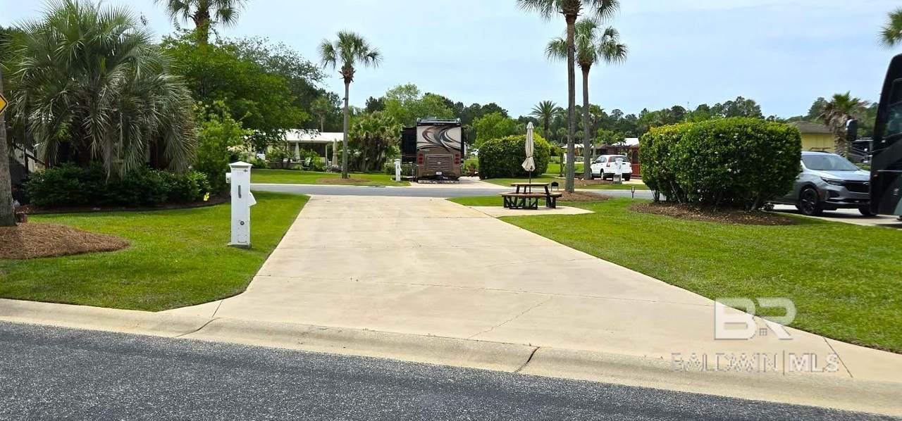 321 Portofino Loop - Photo 1