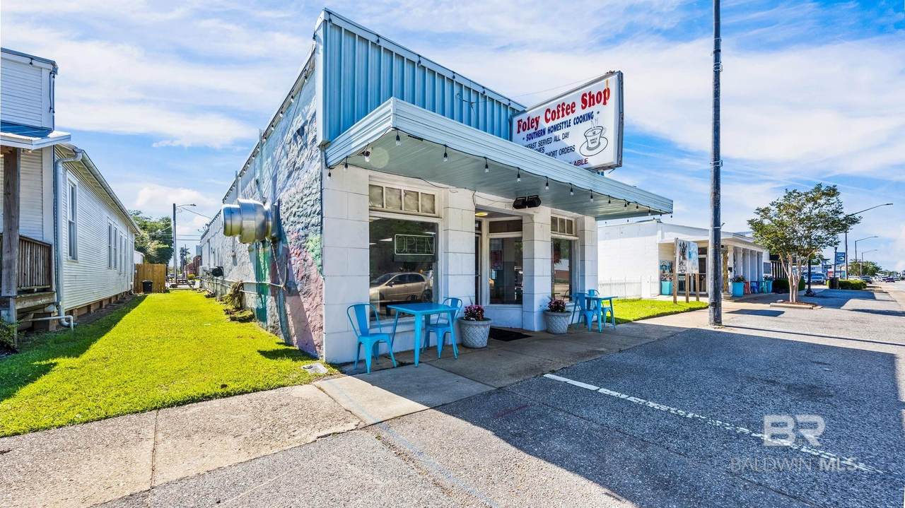 213 Mckenzie Street - Photo 1