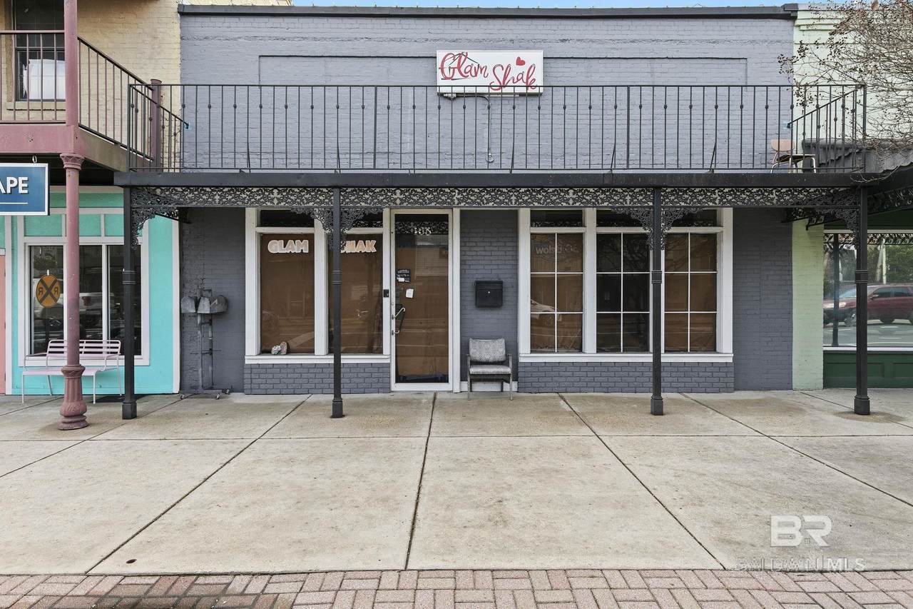 105 Main Street - Photo 1