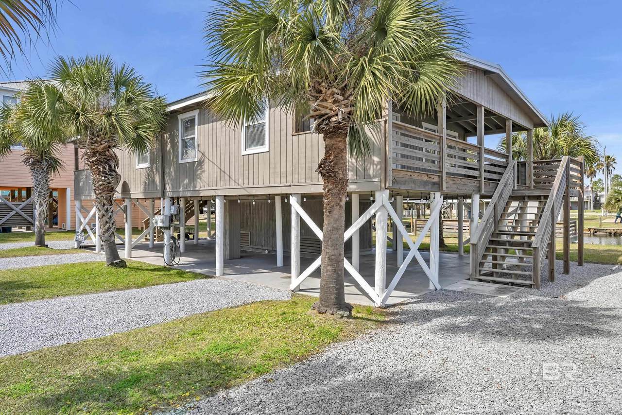 120 3rd Avenue - Photo 1