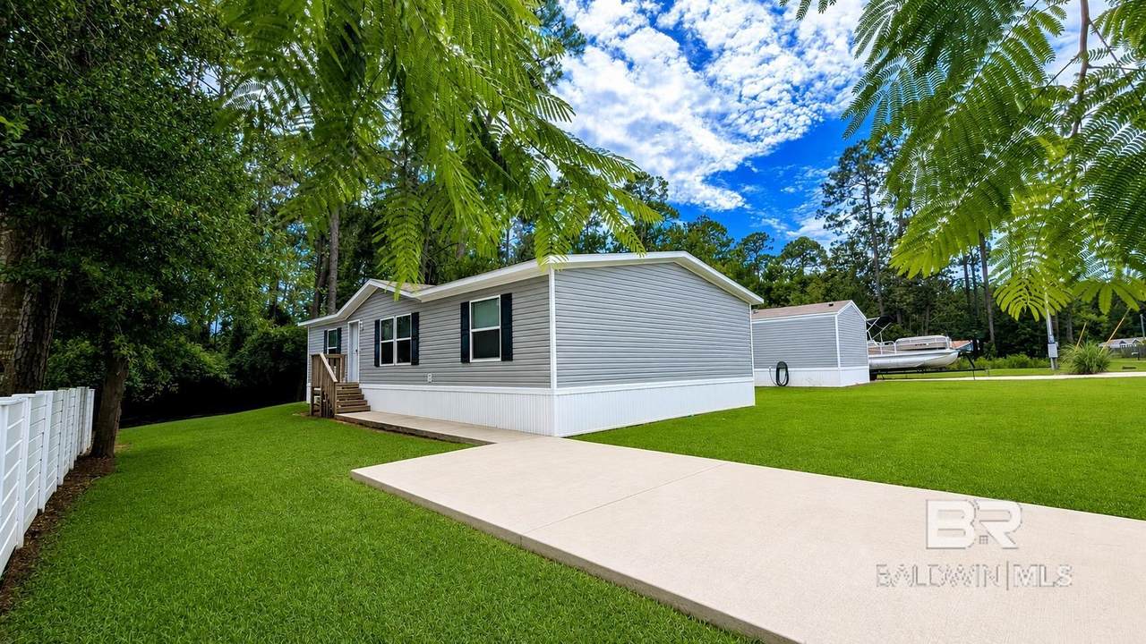1393 Ridgewood Drive - Photo 1