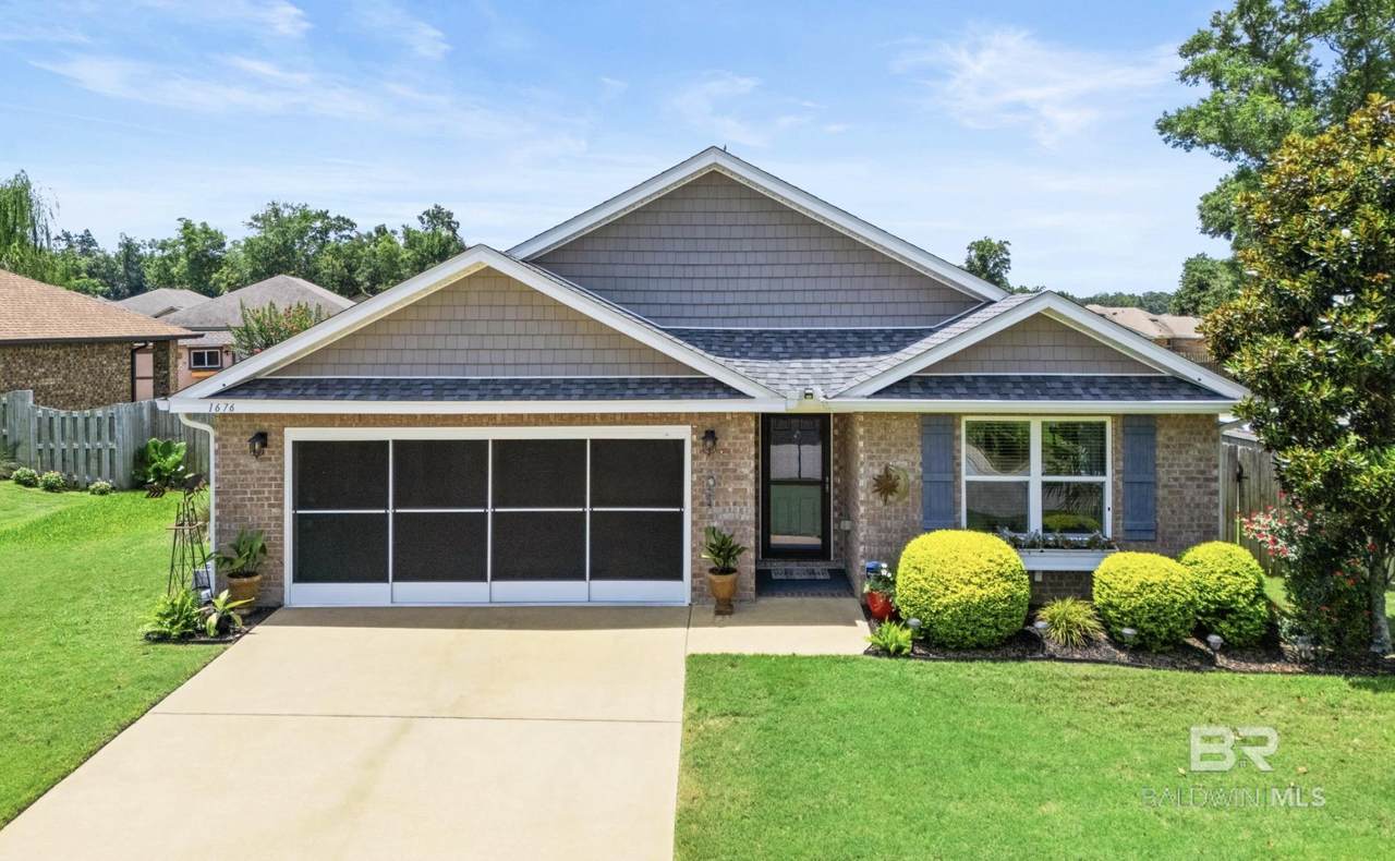 1676 Abbey Loop - Photo 1
