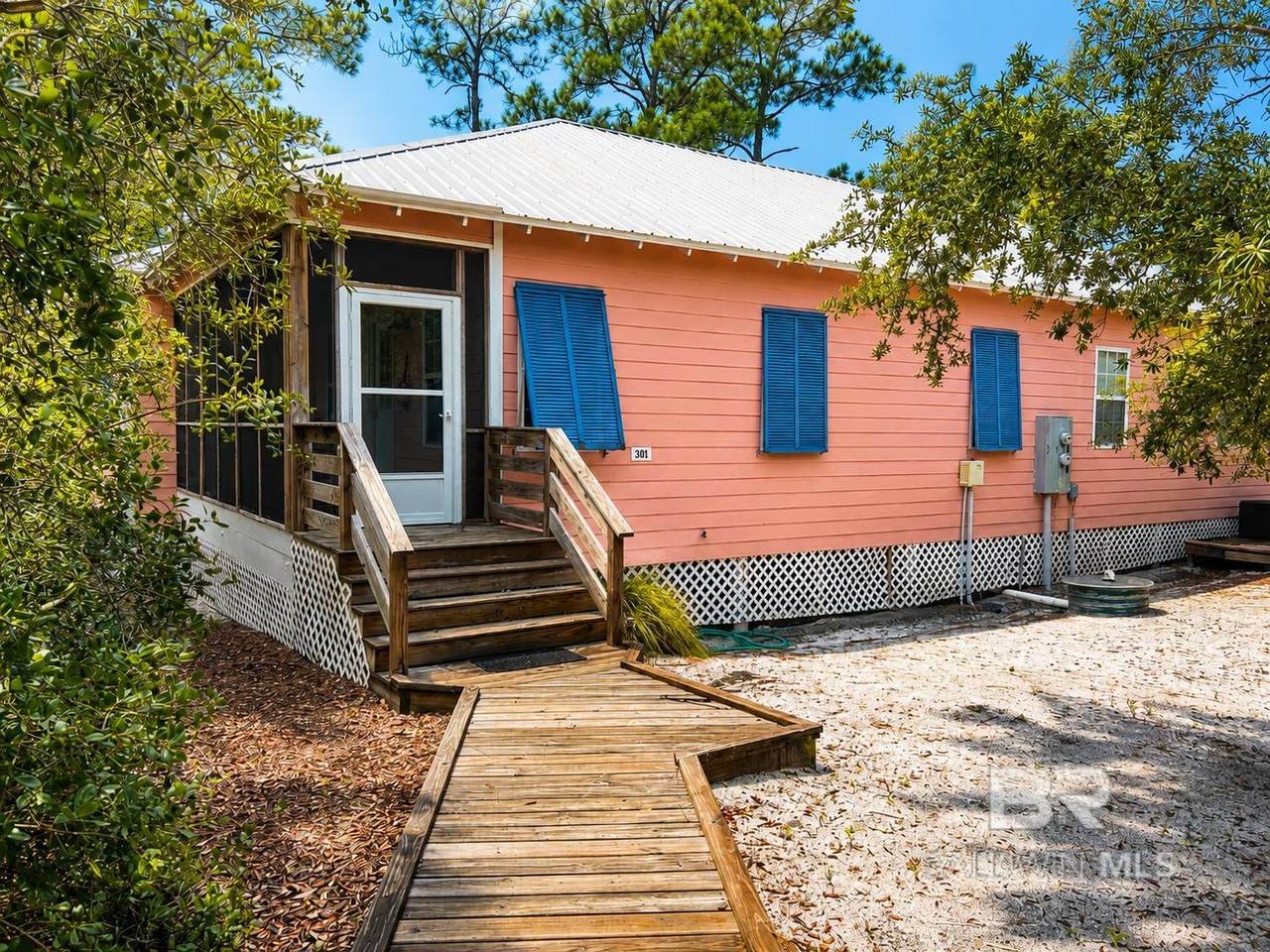 5601 State Highway 180 - Photo 1