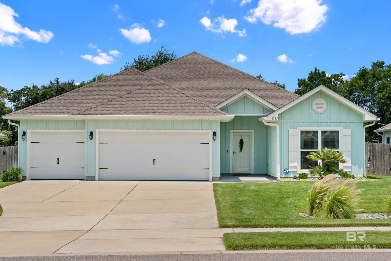 1325 Holland Street - Photo 1