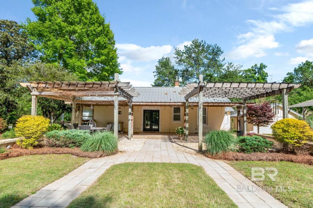 16320 Silverhill Avenue - Photo 1