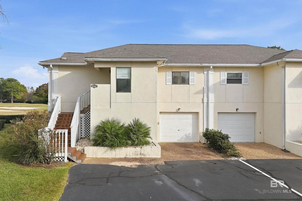 9516 Villas Drive - Photo 1