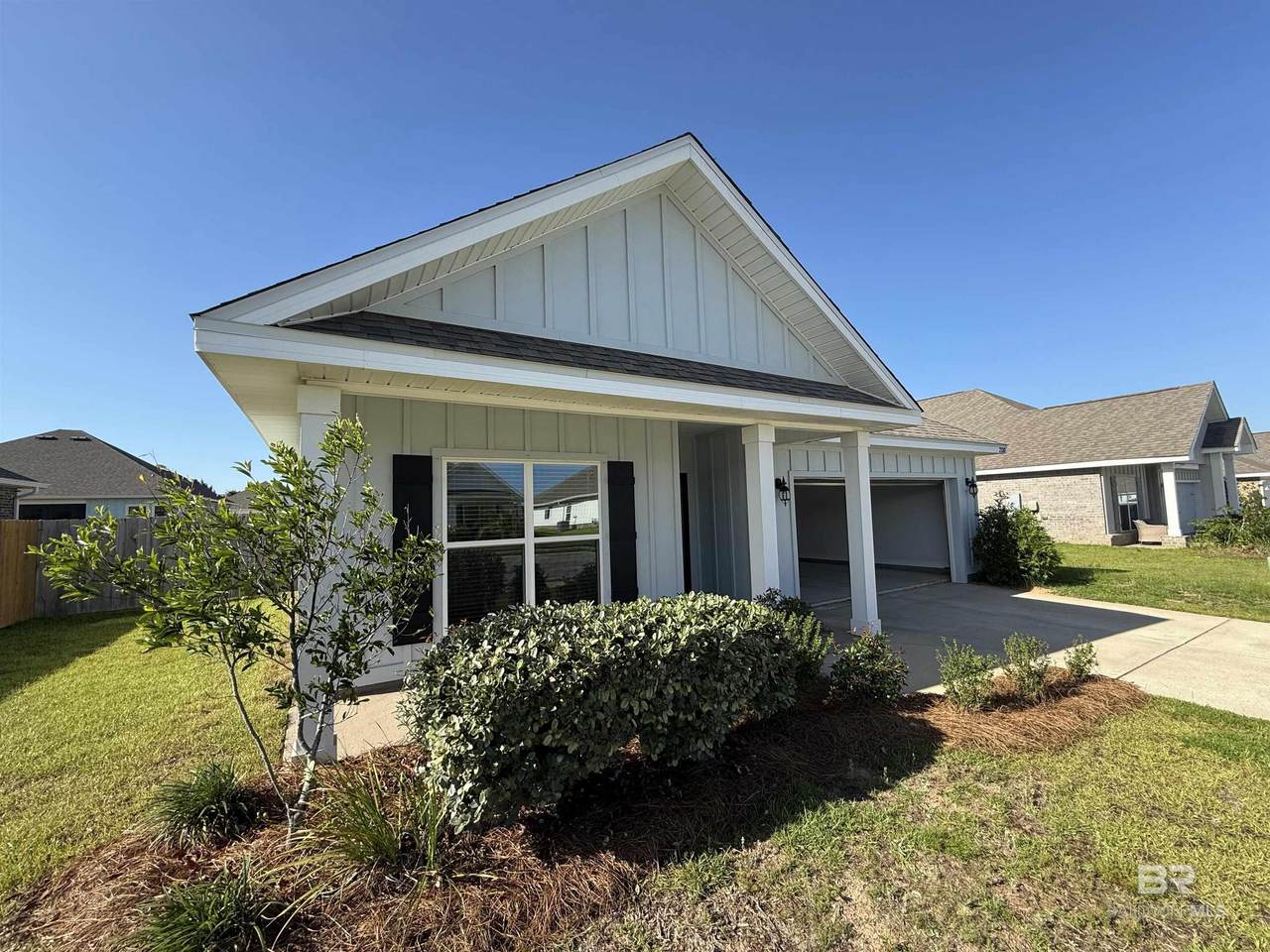 23247 Lieutenant Avenue - Photo 1