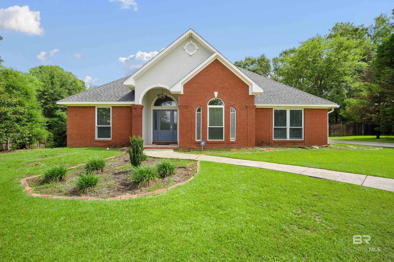 11119 Lake Circle - Photo 1
