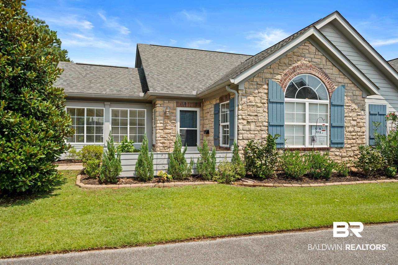 303 Wyld Palms Drive - Photo 1