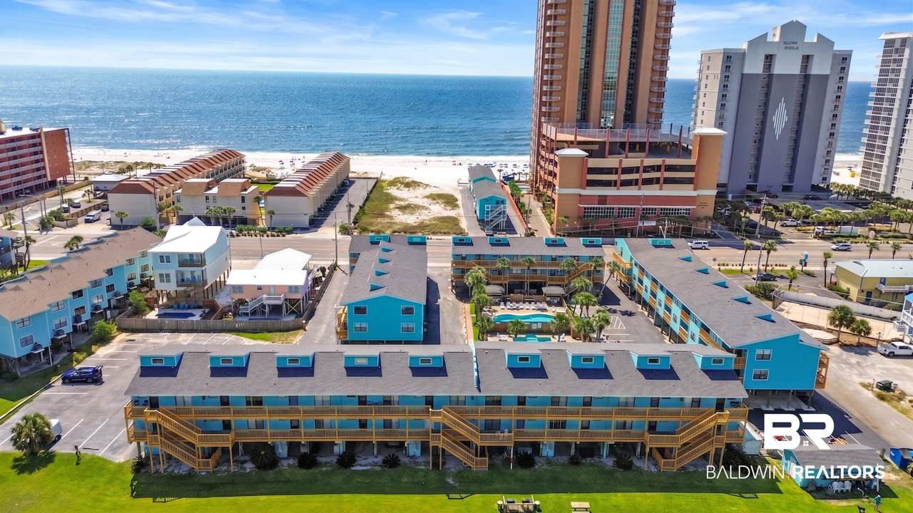 728 Beach Blvd - Photo 1