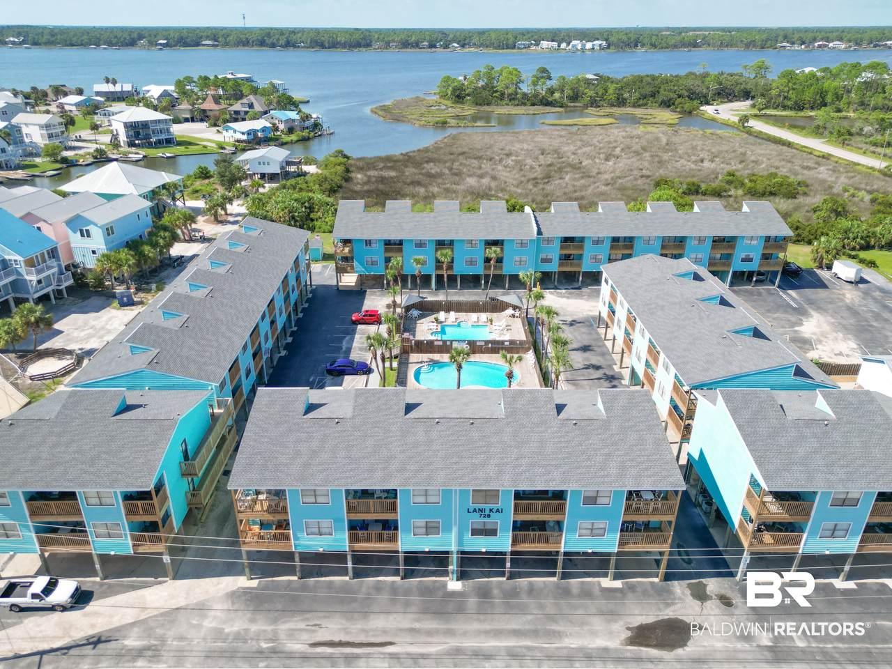 728 Beach Boulevard - Photo 1