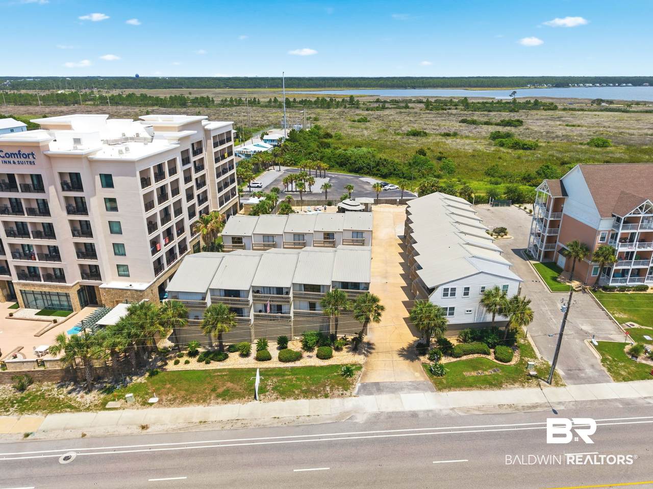 554 Beach Boulevard - Photo 1