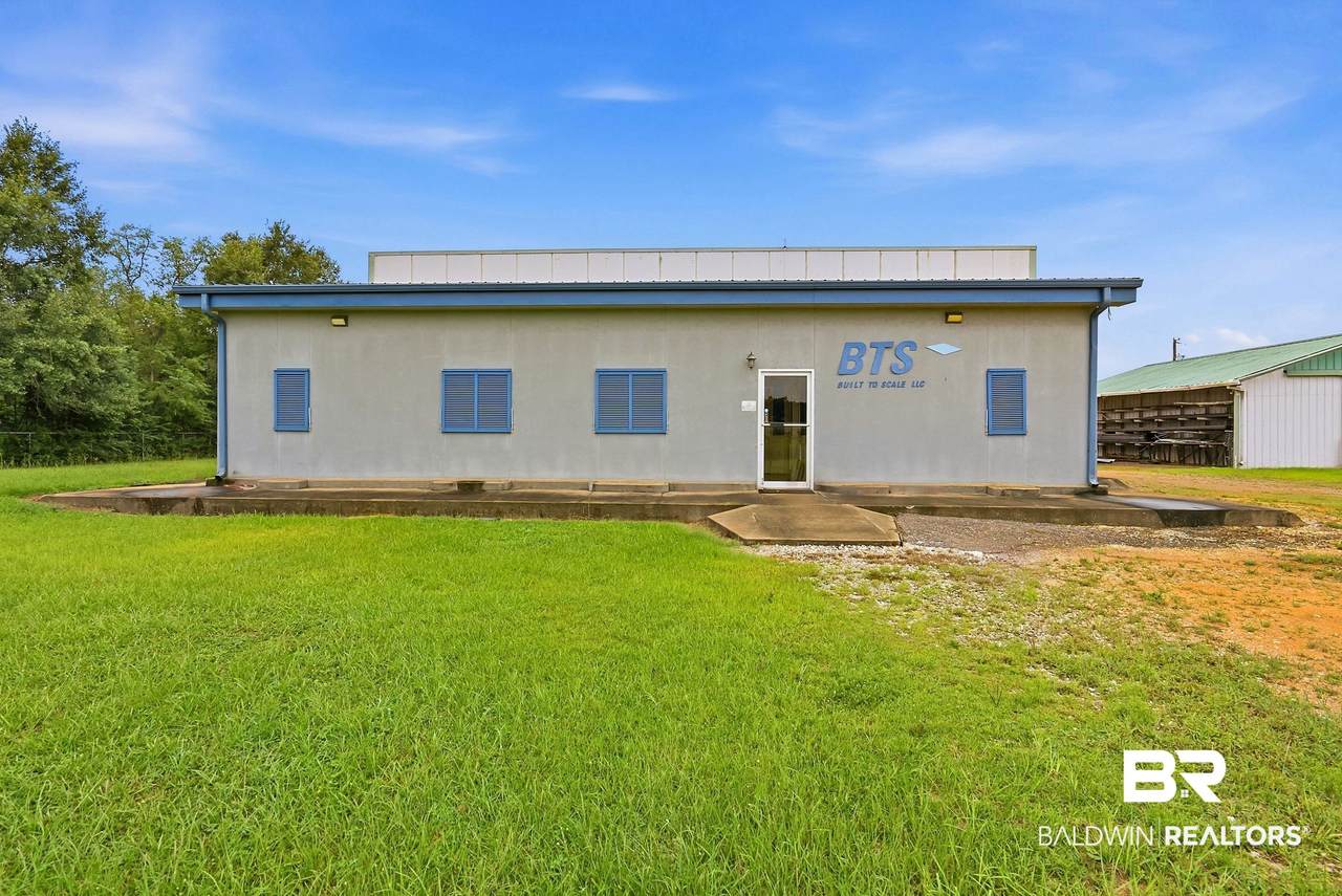19423 State Highway 59 - Photo 1