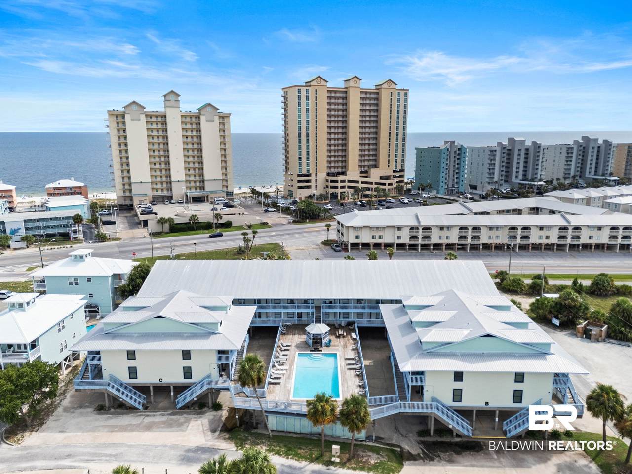 920 Lagoon Avenue - Photo 1