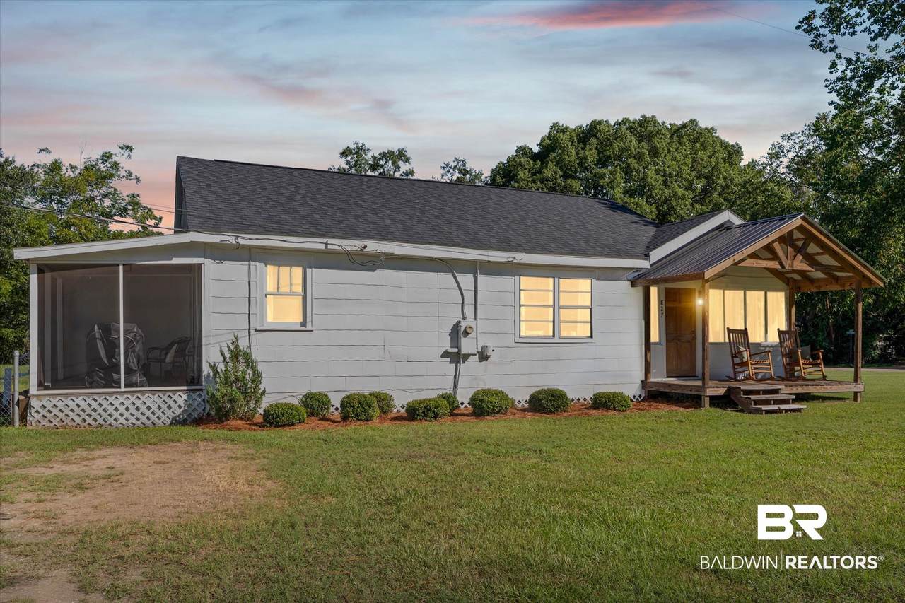 827 Cleveland Road - Photo 1