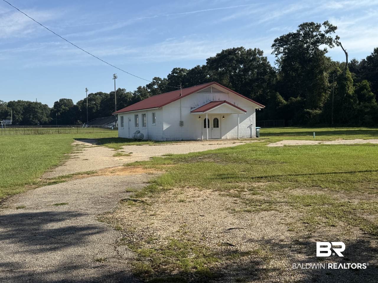 201 Lindberg Avenue - Photo 1