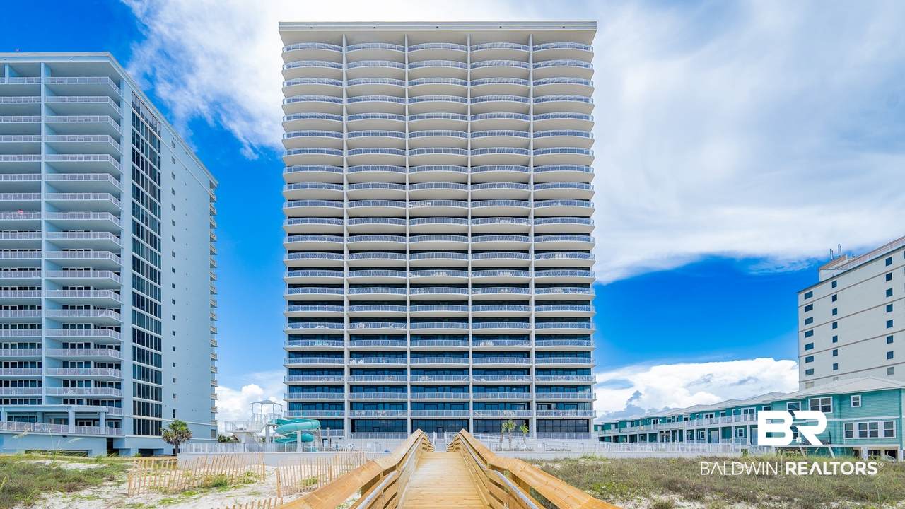533 East Beach Blvd - Photo 1