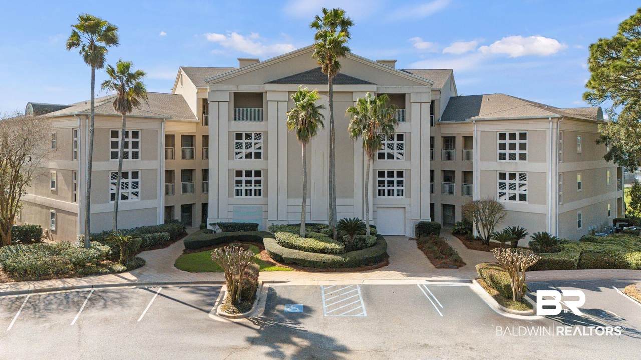 100 Peninsula Boulevard - Photo 1