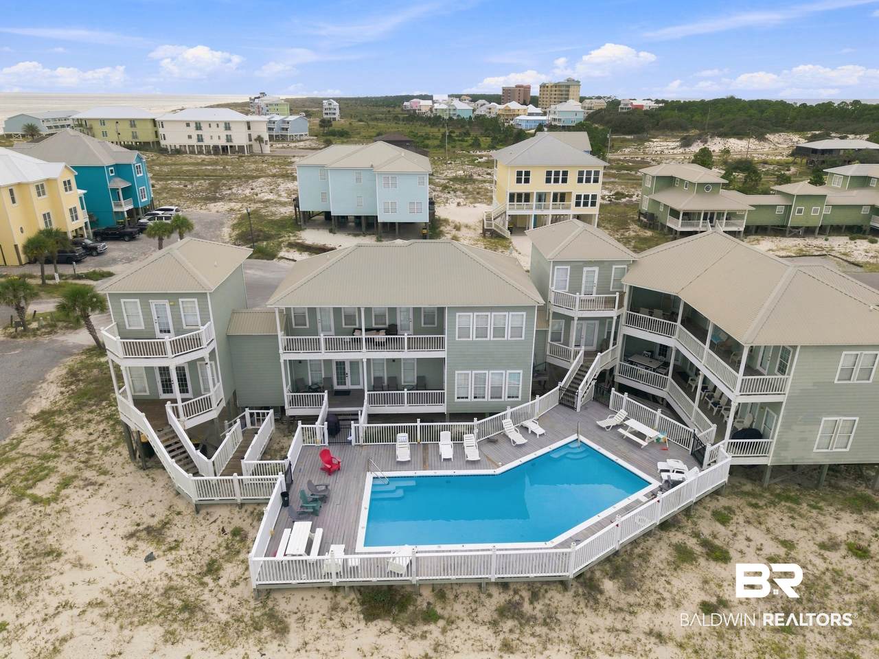 340 Breakers Lane - Photo 1