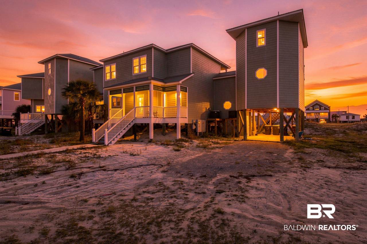 350 Breakers Lane - Photo 1