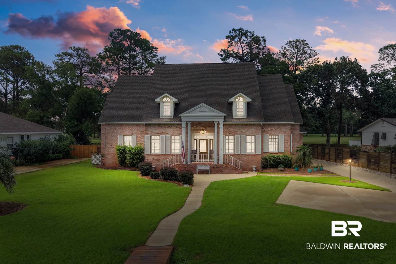 701 Wedgewood Drive - Photo 1