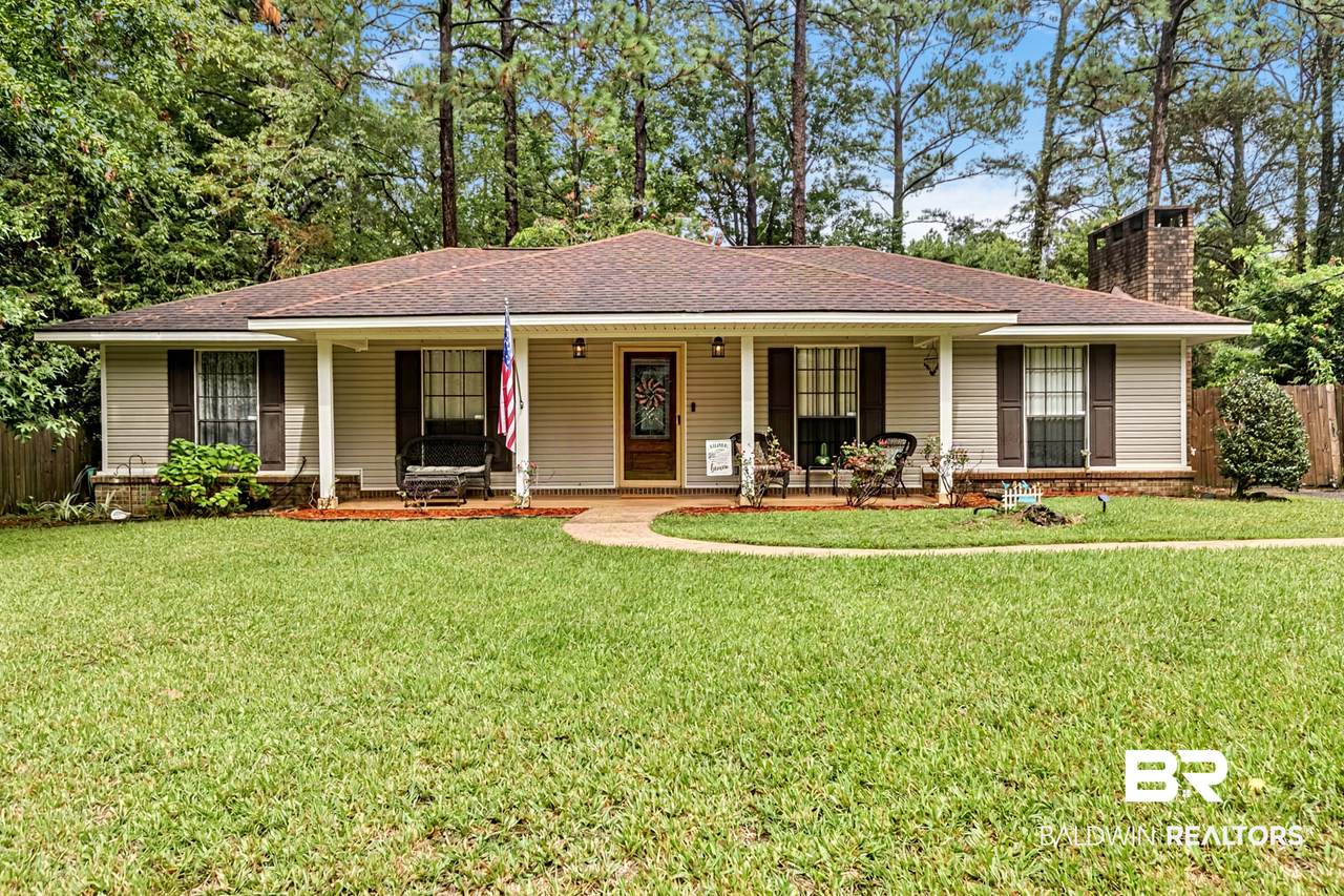 103 Golmon Circle - Photo 1