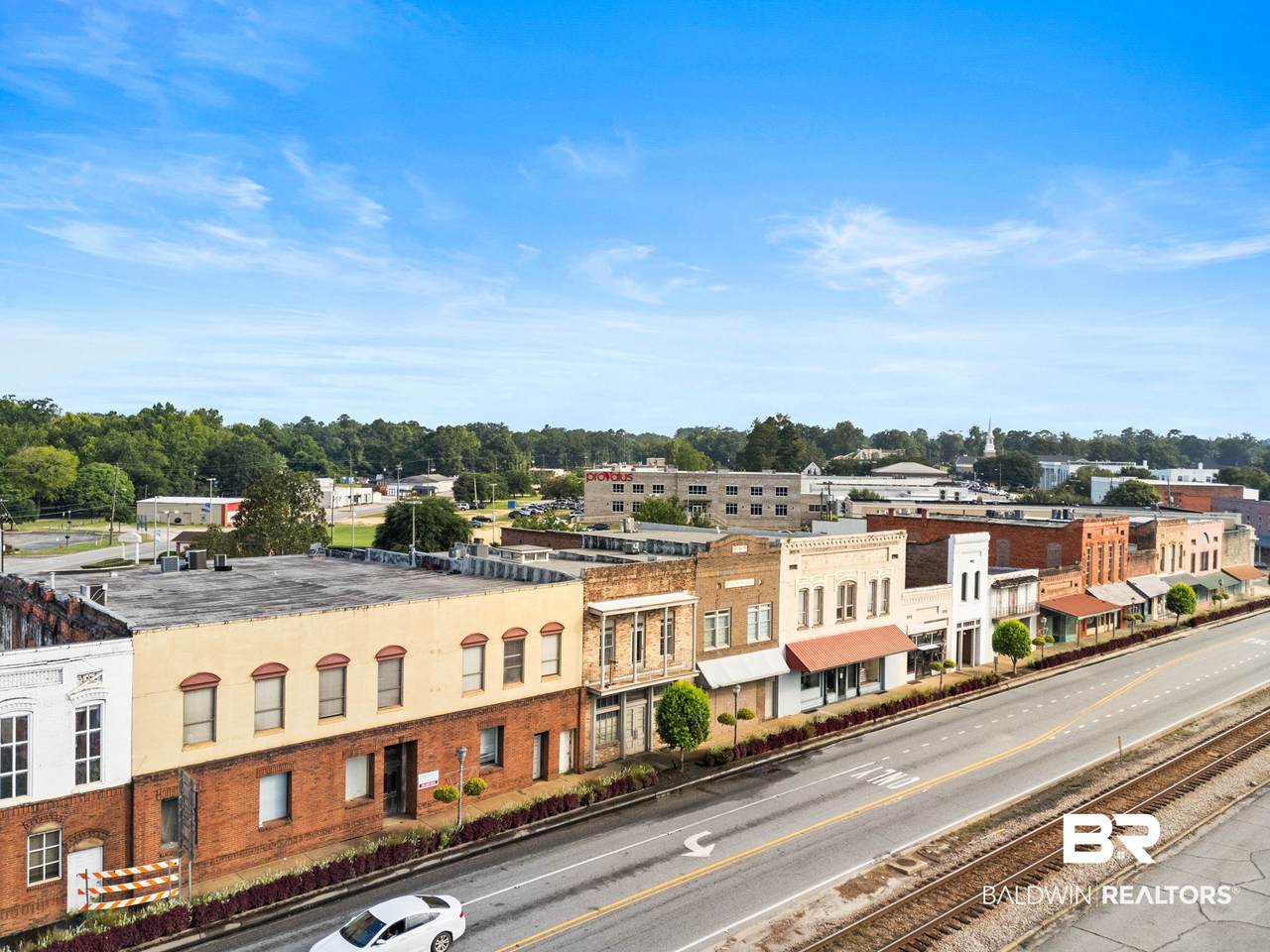 121 Saint Joseph Avenue - Photo 1