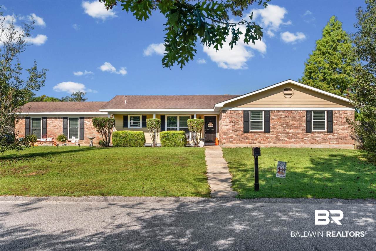 900 Smokerise Drive - Photo 1