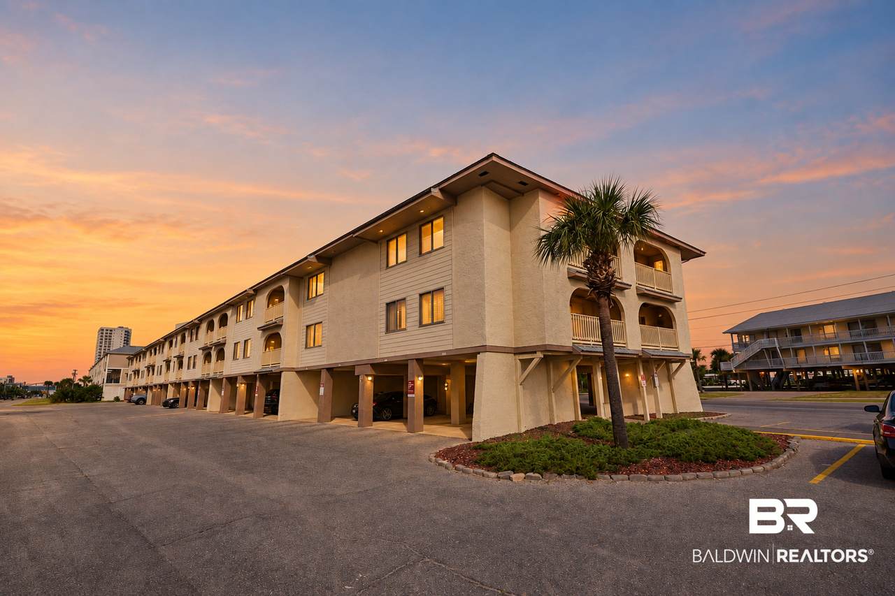 930 West Beach Blvd - Photo 1