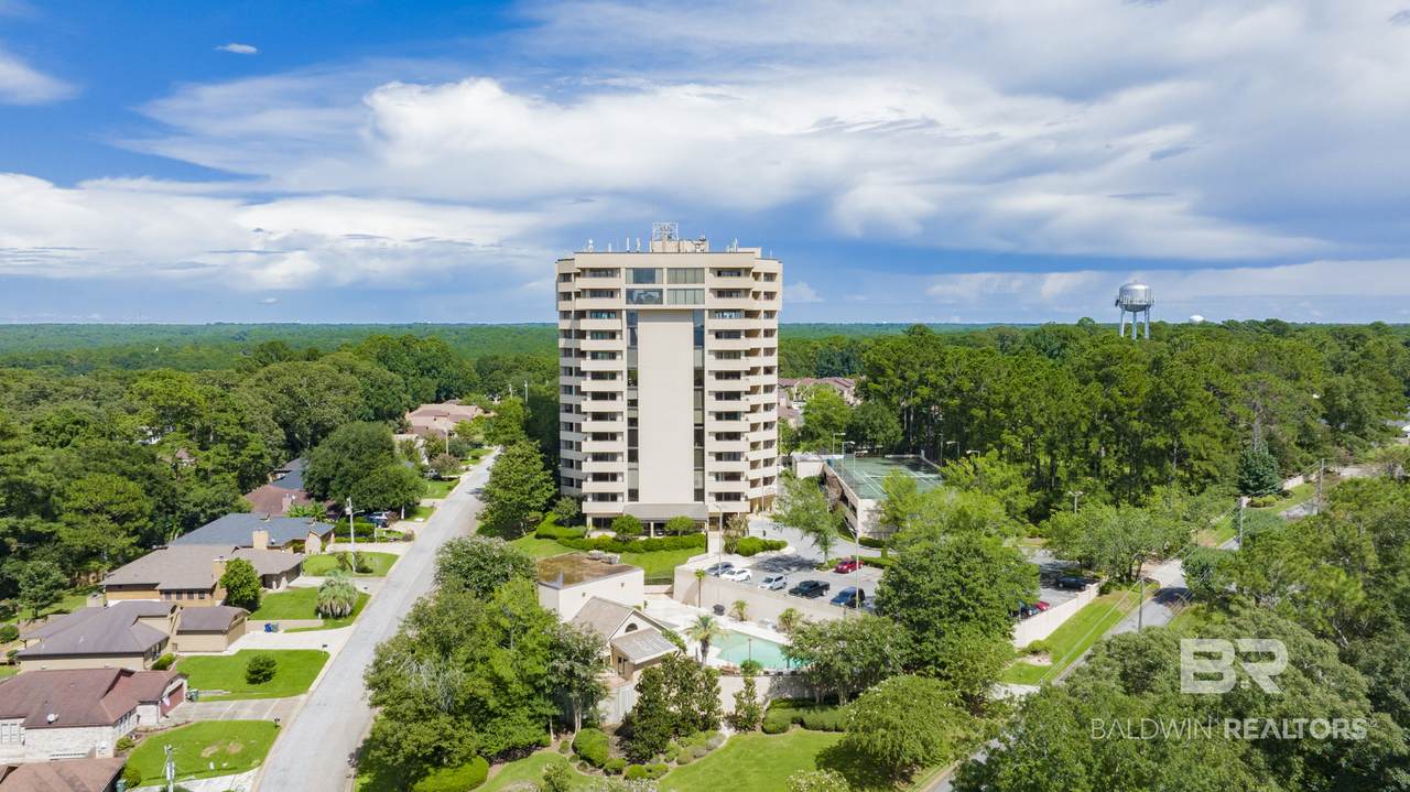 100 Tower Drive - Photo 1