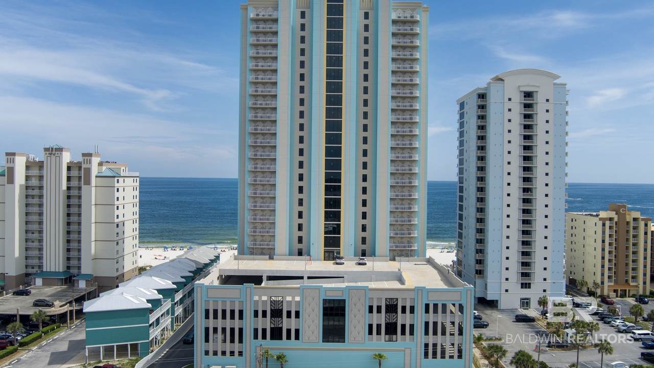 533 Beach Blvd - Photo 1