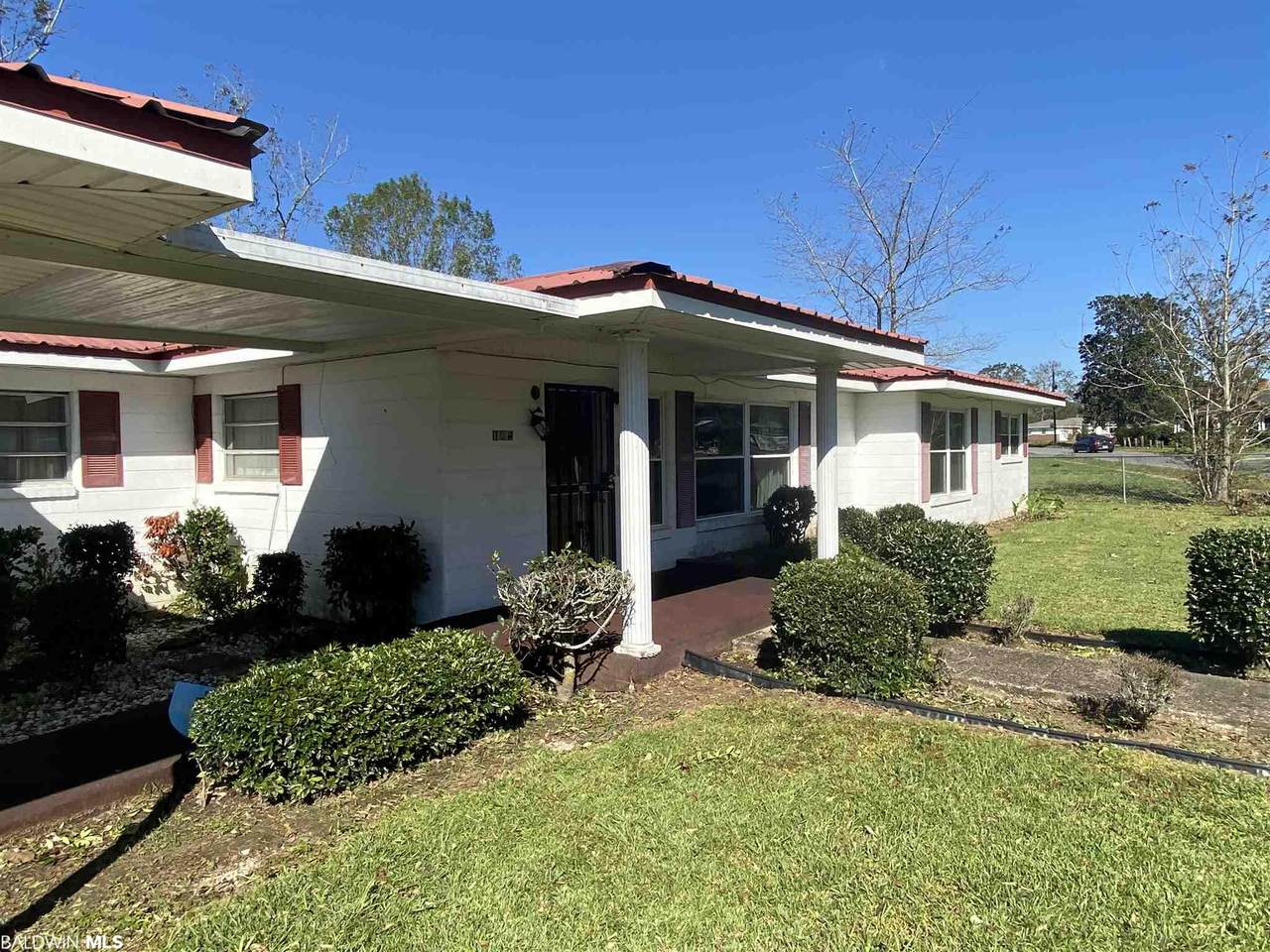 145 Carver Ave. - Photo 1