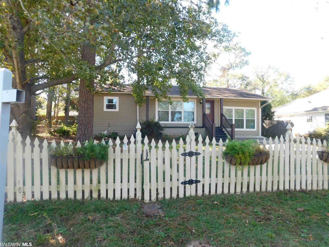 416 Volanta Avenue - Photo 1
