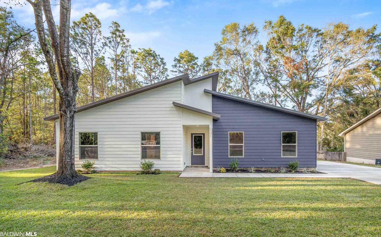 131 Greenbay Dr - Photo 1