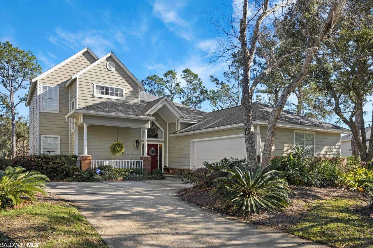 3663 Pinehurst Cir - Photo 1
