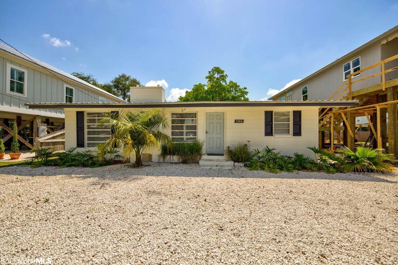 5788 Pensacola Avenue - Photo 1