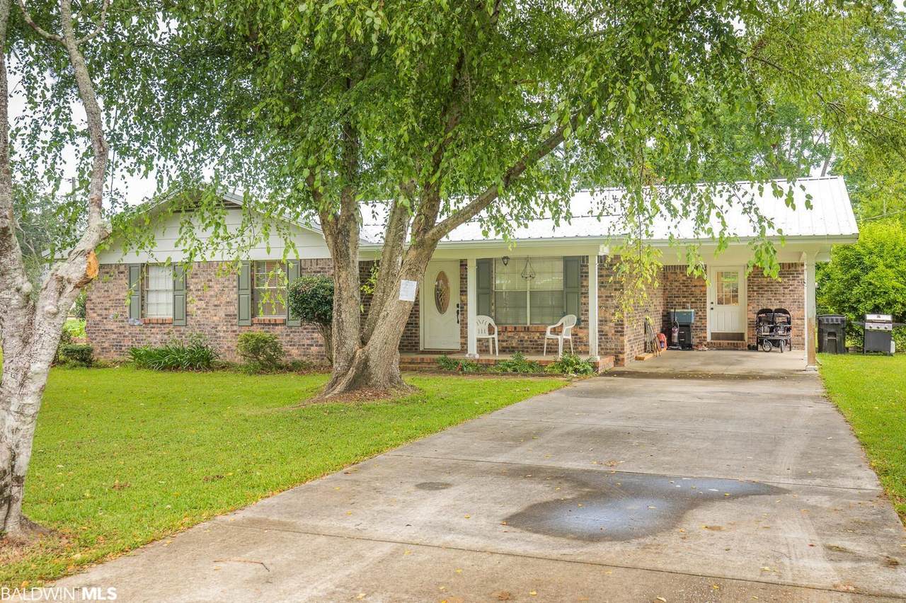 1098 Walnut Street - Photo 1