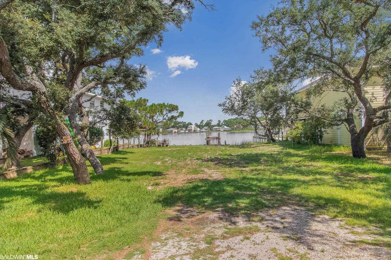 180 8th Avenue - Photo 1