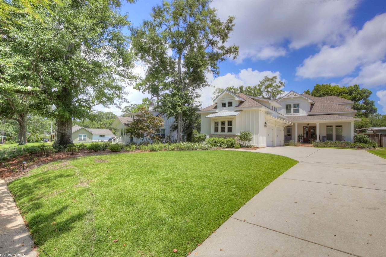 703 Fairhope Avenue - Photo 1
