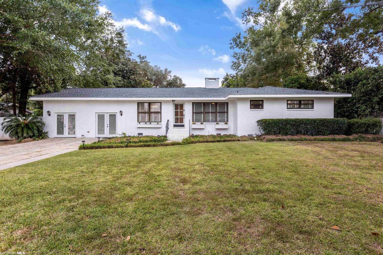 808 Coleman Avenue - Photo 1