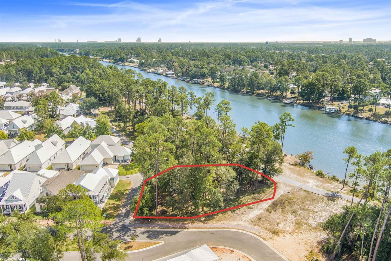 2590 Chastain Street - Photo 1